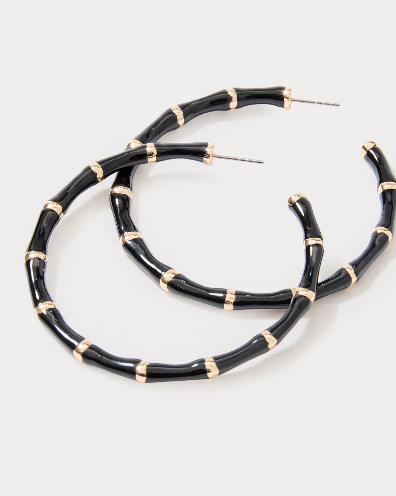 Bamboo Forest Hoop EarringsAccessories - Jewelry - EarringsLILLY PULITZERThe Printed Peach Savannah