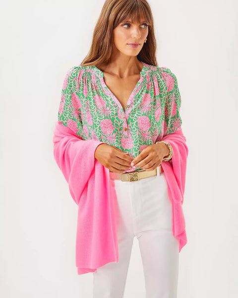 Lanelle Cashmere WrapHeartland Retail ItemsLILLY PULITZERThe Printed Peach Savannah