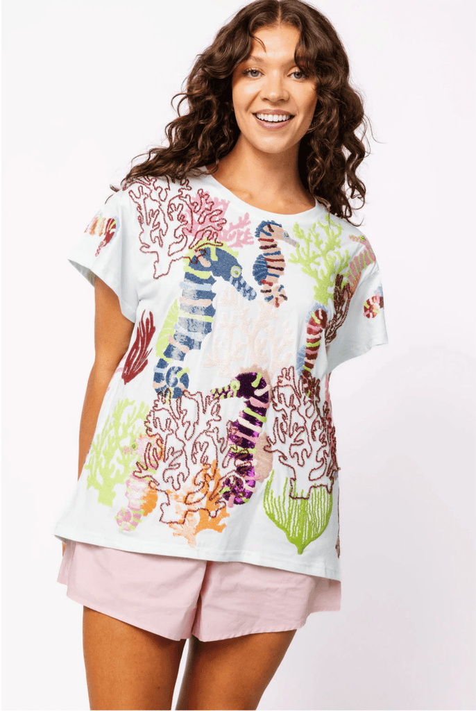 Light Blue Multi Coral & Seahorse TeeHeartland Retail ItemsQueen of SparklesThe Printed Peach Savannah