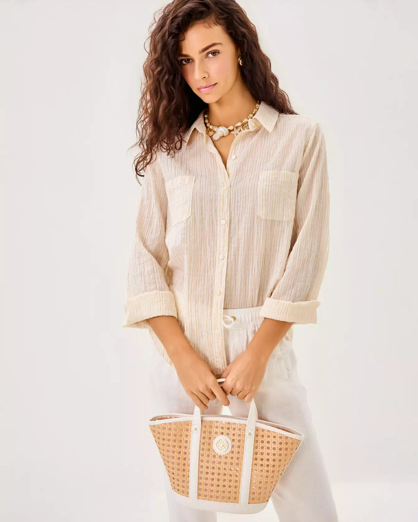 Sea View Button Down TopHeartland Retail ItemsLILLY PULITZERThe Printed Peach Savannah