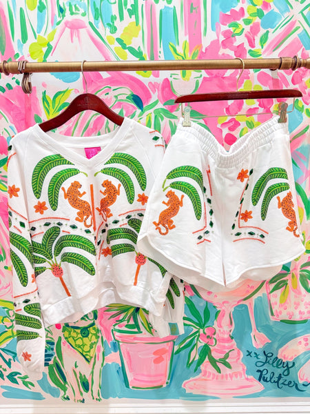 White Palm Tree & Jaguar ShortQueen of SparklesThe Printed Peach Savannah