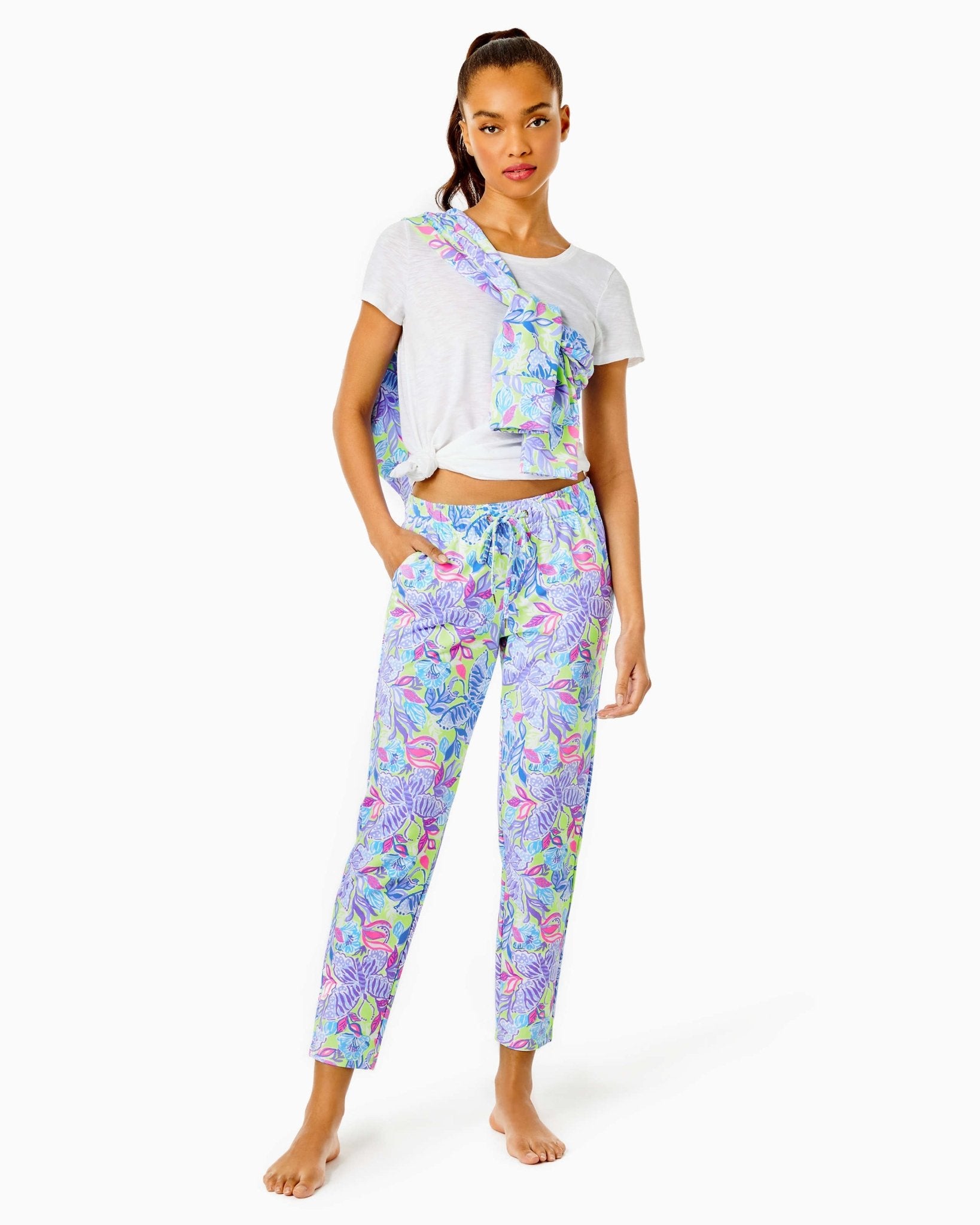 28" Emora Knit PantWomen - Loungewear - BottomsLILLY PULITZERThe Printed Peach Savannah