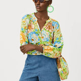 4" Sarissa Stretch Denim ShortLILLY PULITZERThe Printed Peach Savannah