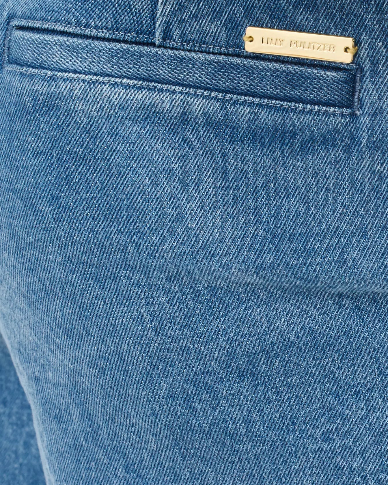 4" Sarissa Stretch Denim ShortLILLY PULITZERThe Printed Peach Savannah