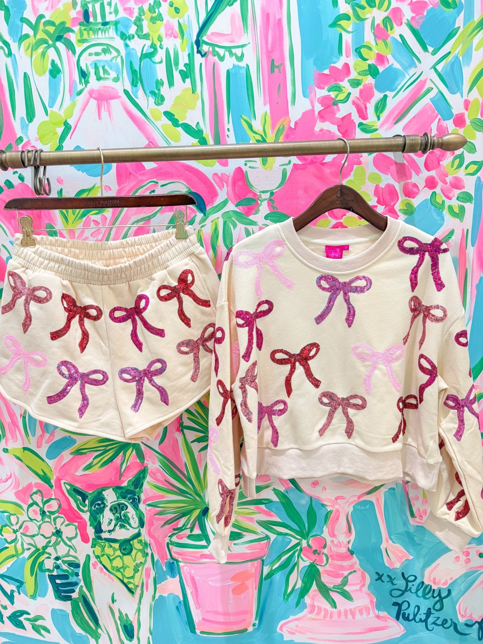 Beige, Pink & Red Bow ShortQueen of SparklesThe Printed Peach Savannah