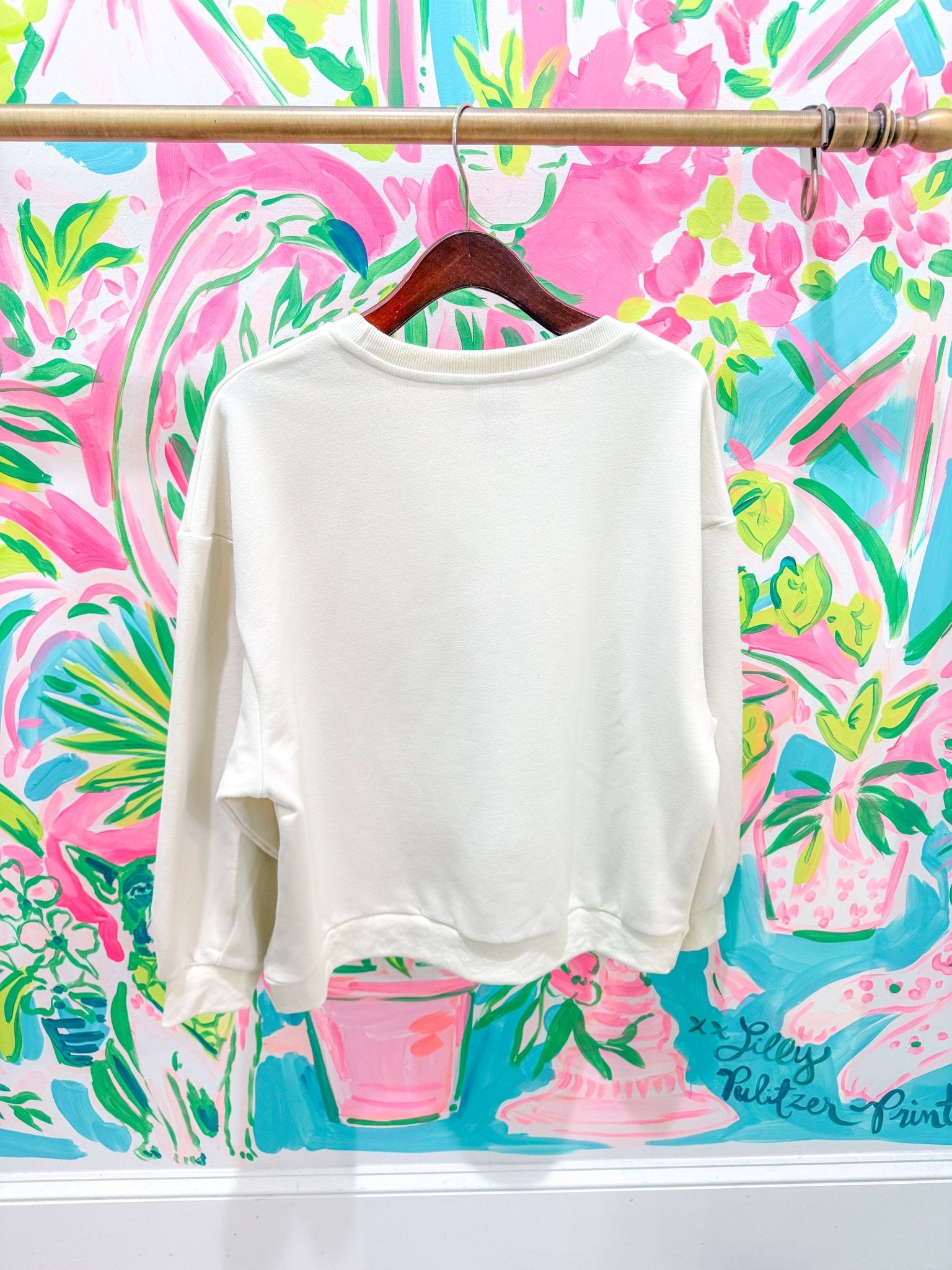 Beige 'Savannah' City Icon SweatshirtQueen of SparklesThe Printed Peach Savannah