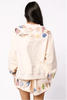 Beige Shell Trim SweatshirtHeartland Retail ItemsQueen of SparklesThe Printed Peach Savannah