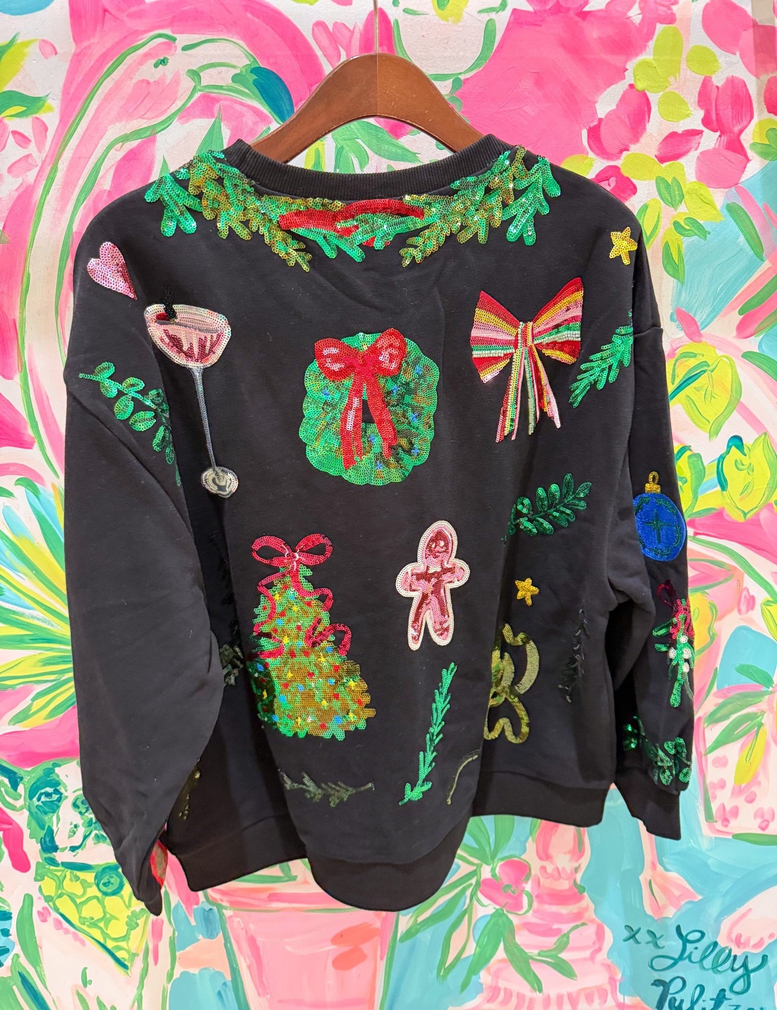 Black Christmas Icon SweatshirtQueen of SparklesThe Printed Peach Savannah