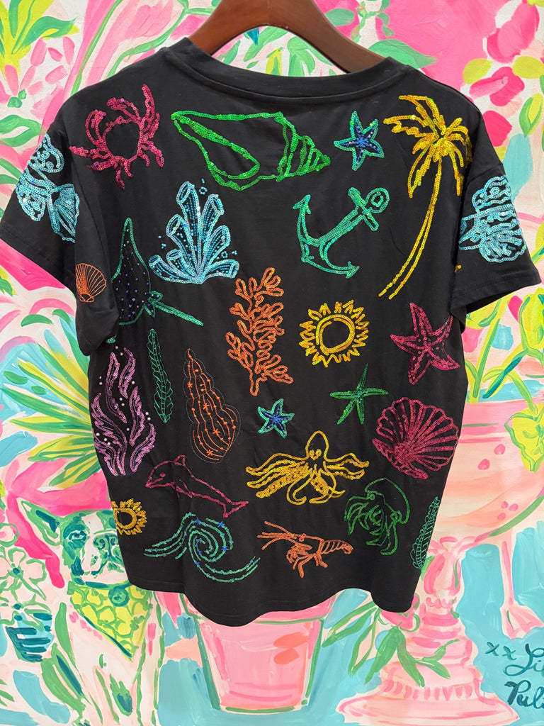 Black Multi Sea Icon Outline TeeHeartland Retail ItemsQueen of SparklesThe Printed Peach Savannah