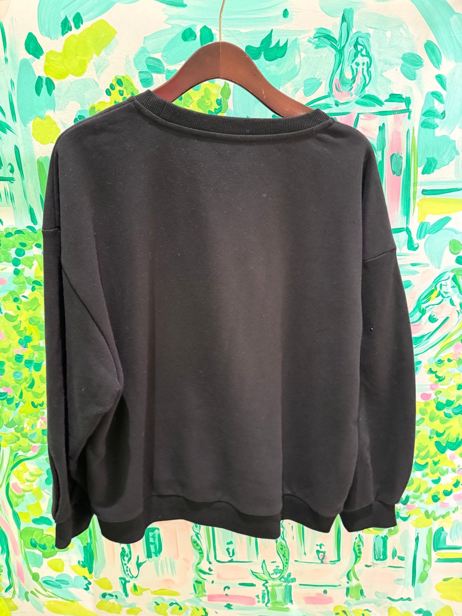 Black Tonal Queen Card SweatshirtQueen of SparklesThe Printed Peach Savannah