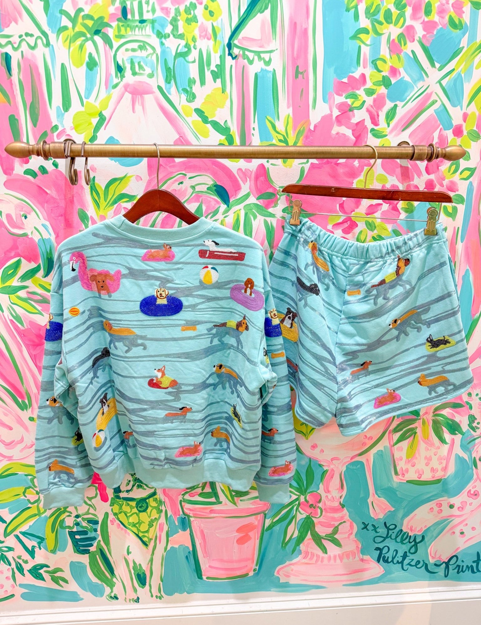 Blue Dogs Swimming on Floats ShortQueen of SparklesThe Printed Peach Savannah