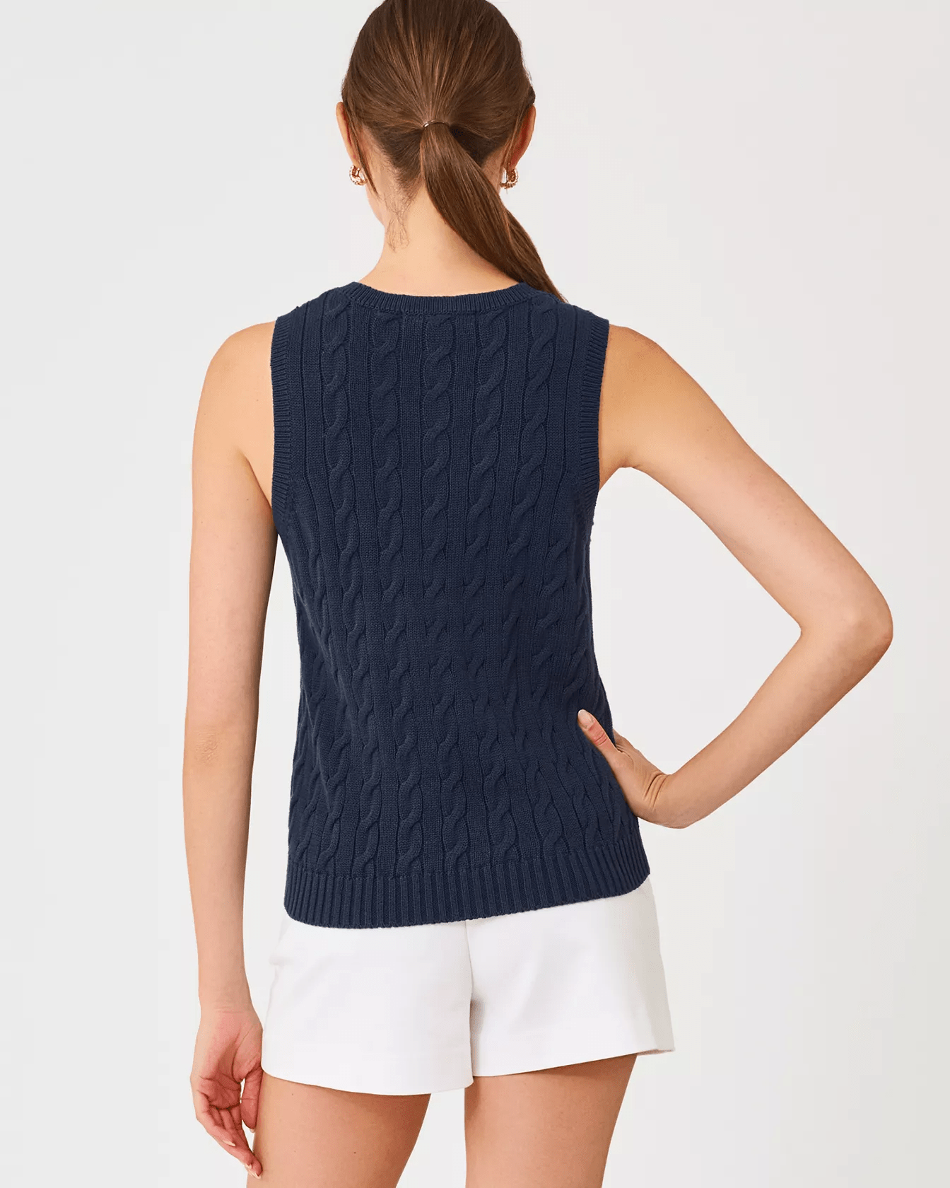 Brockton Crew Neck Sweater TankLILLY PULITZERThe Printed Peach Savannah