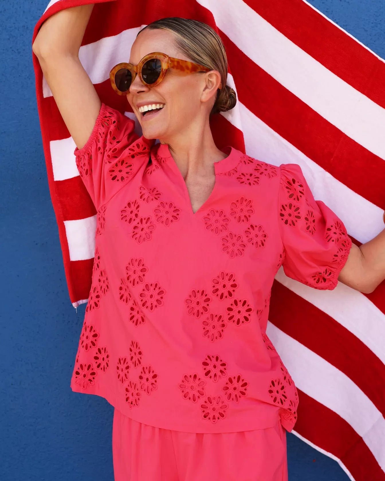 Castine Short Sleeve TopWomen - Tops - BlousesLILLY PULITZERThe Printed Peach Savannah