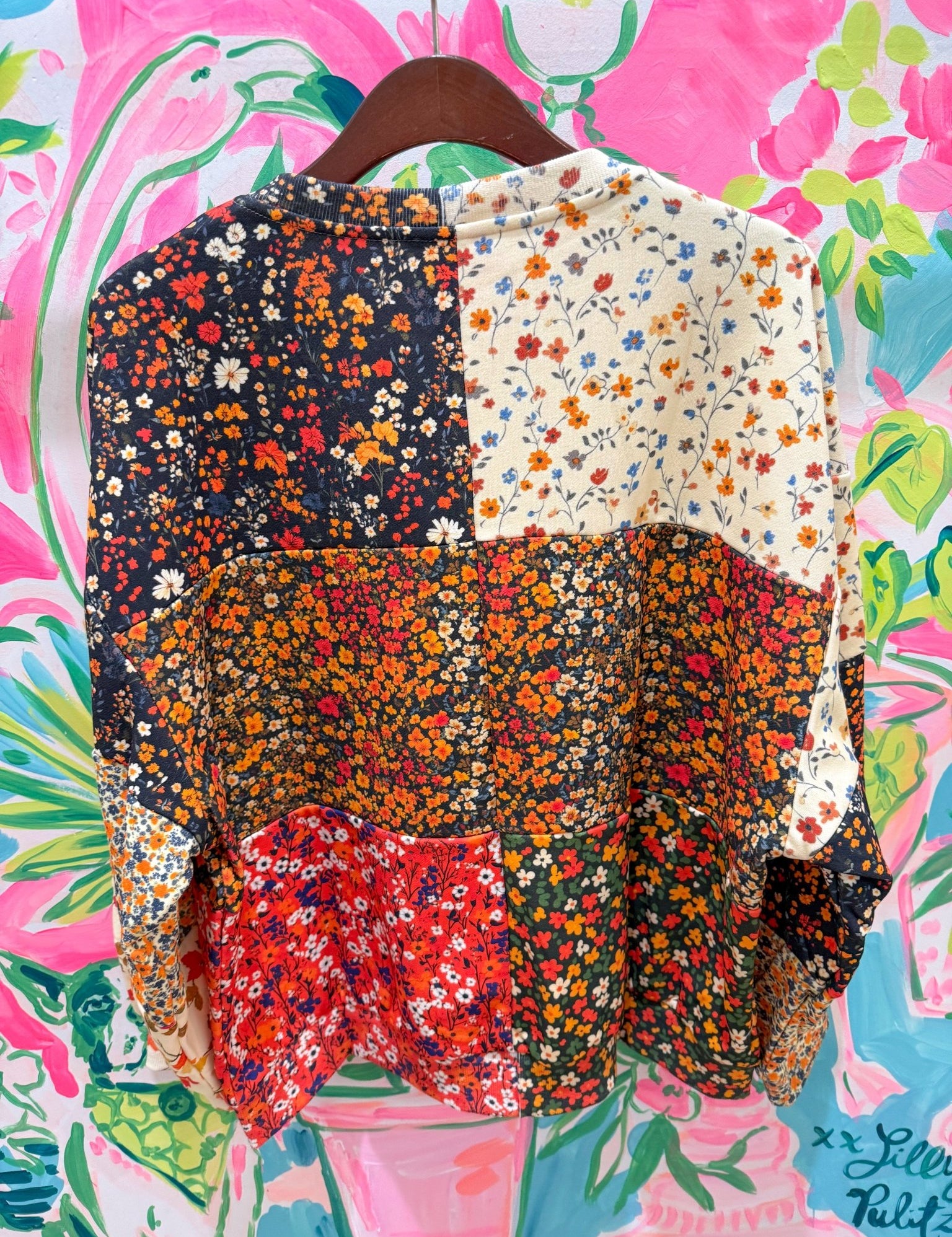 Colorblock Floral Print Gingham Pumpkin SweatshirtQueen of SparklesThe Printed Peach Savannah