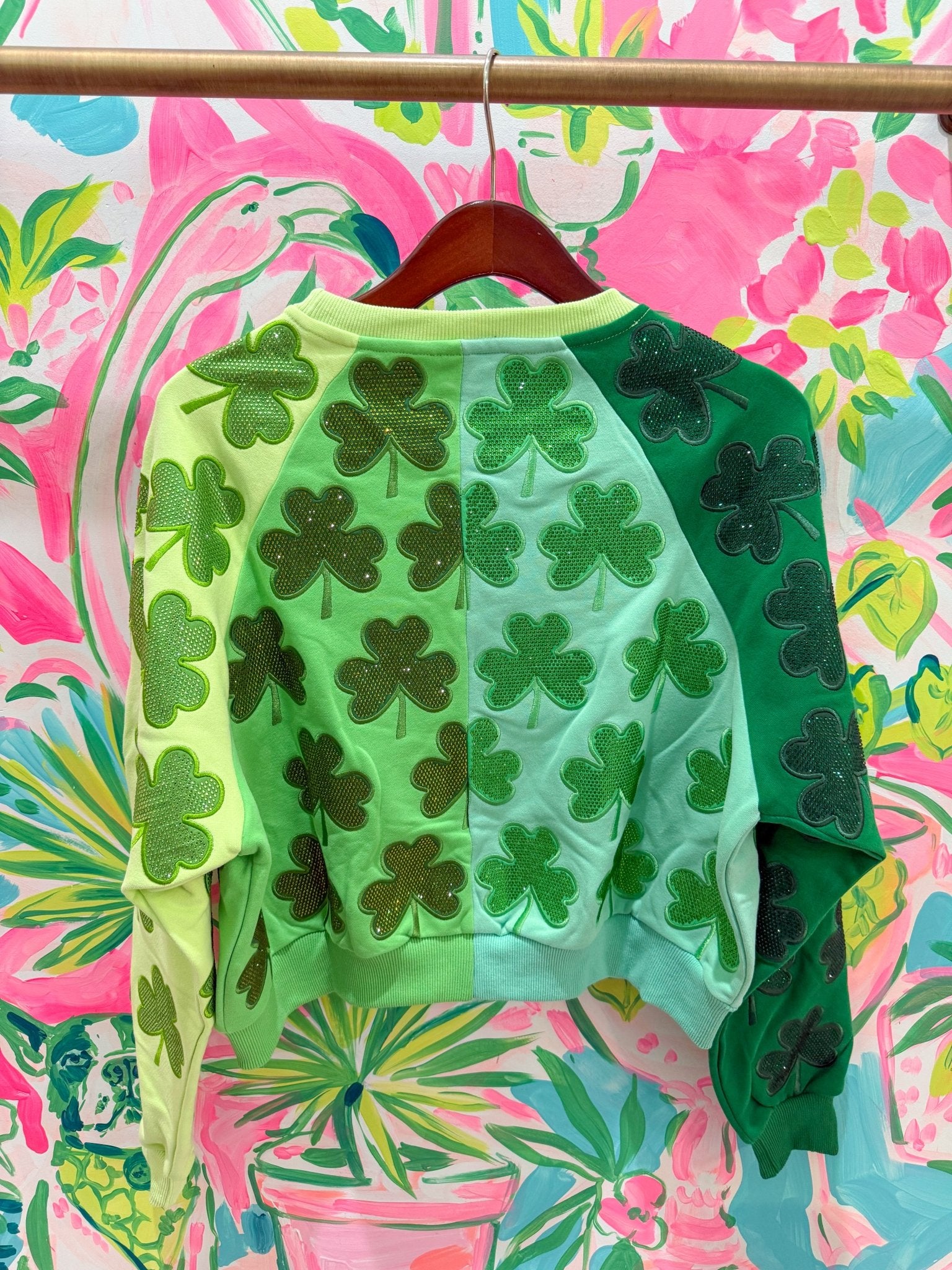 Green Cotton Colorblock Rhinestone Shamrock SweatshirtQueen of SparklesThe Printed Peach Savannah