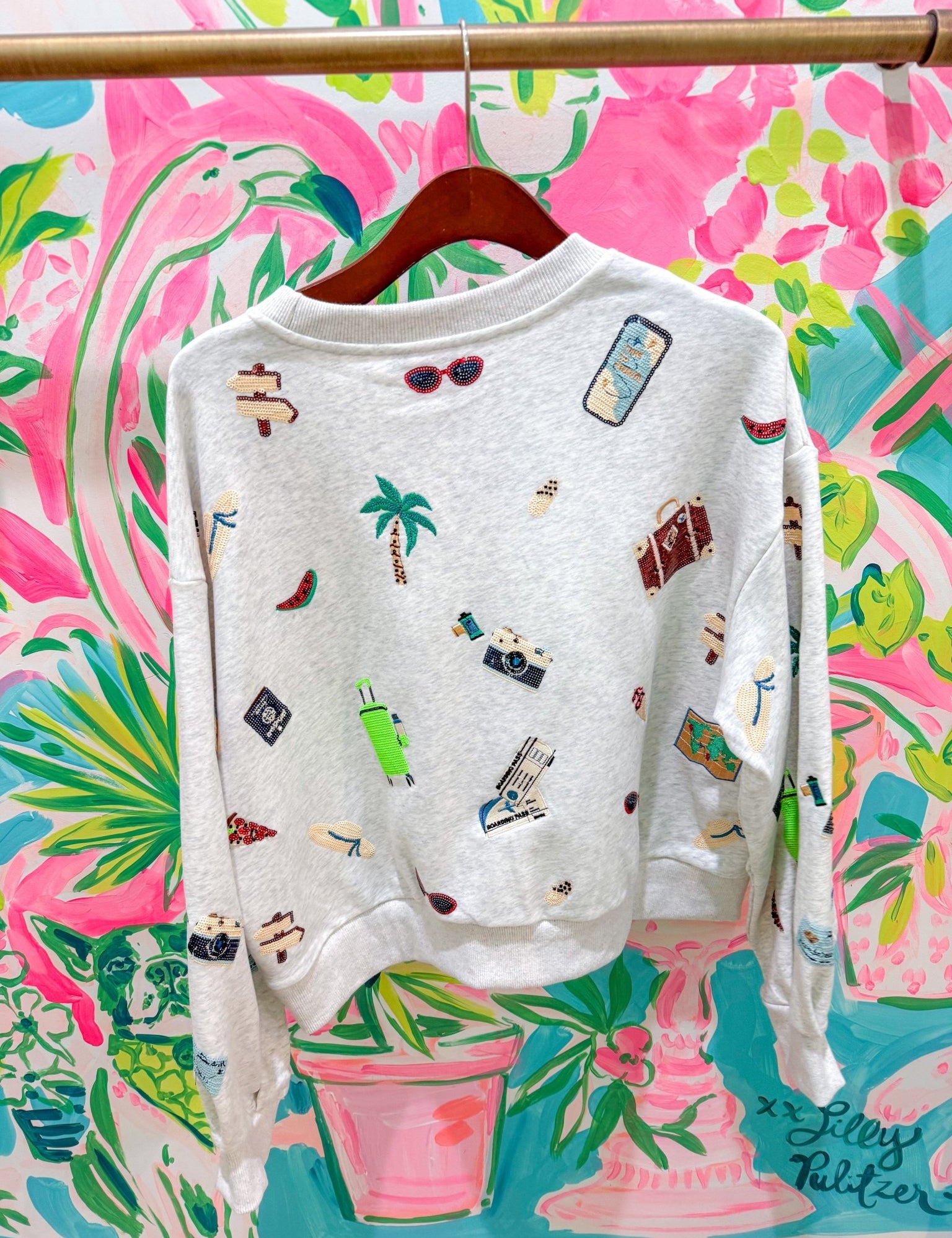 Grey Multi Travel Icon SweatshirtQueen of SparklesThe Printed Peach Savannah