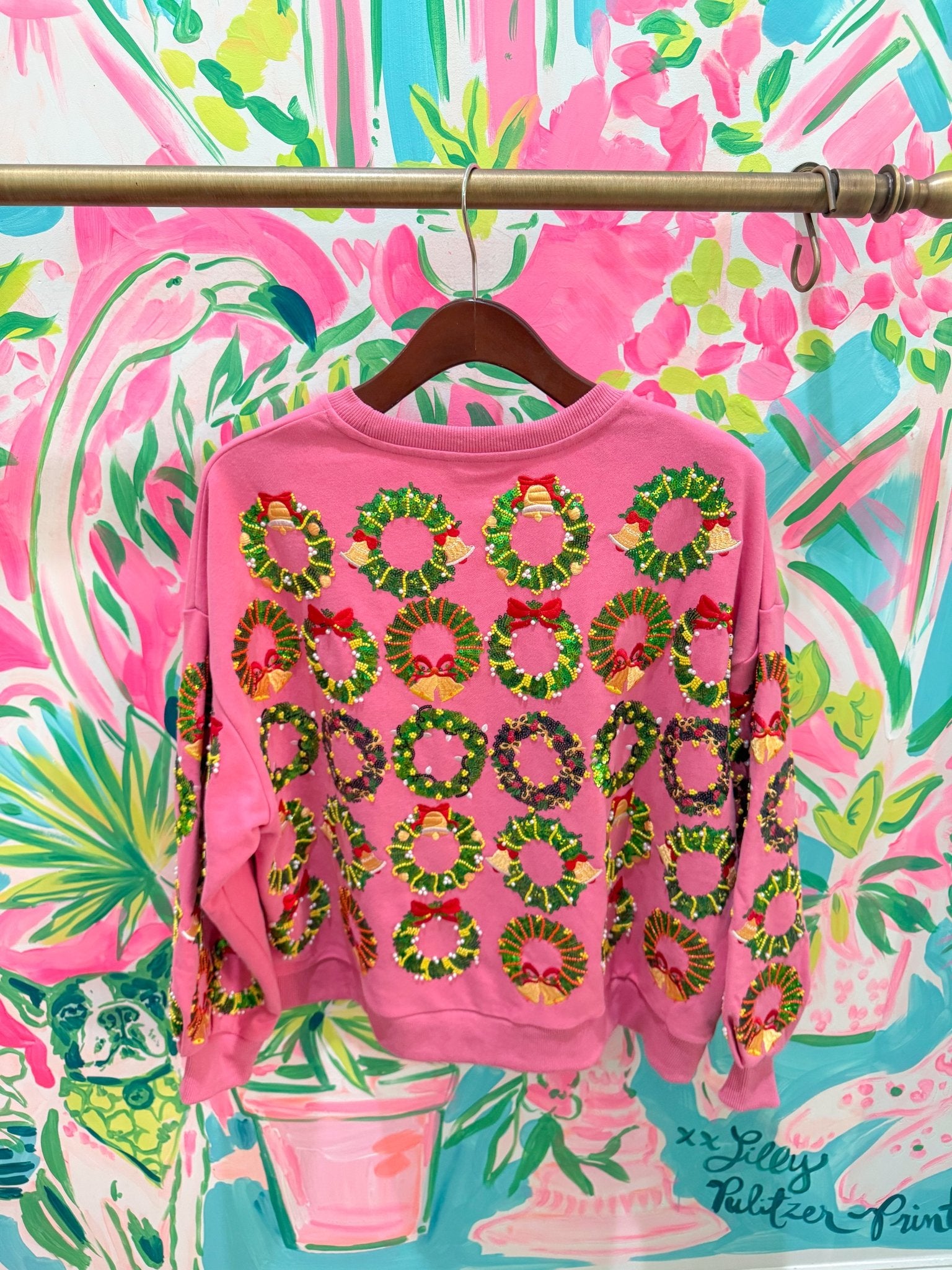 Hot Pink Multi Wreaths SweatshirtQueen of SparklesThe Printed Peach Savannah