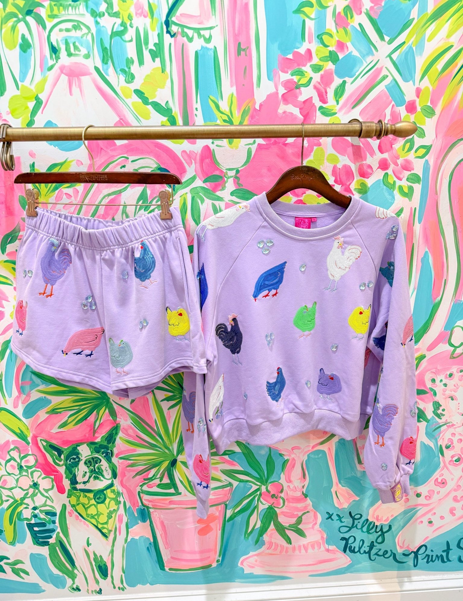 Lavender Multi Chicken ShortQueen of SparklesThe Printed Peach Savannah