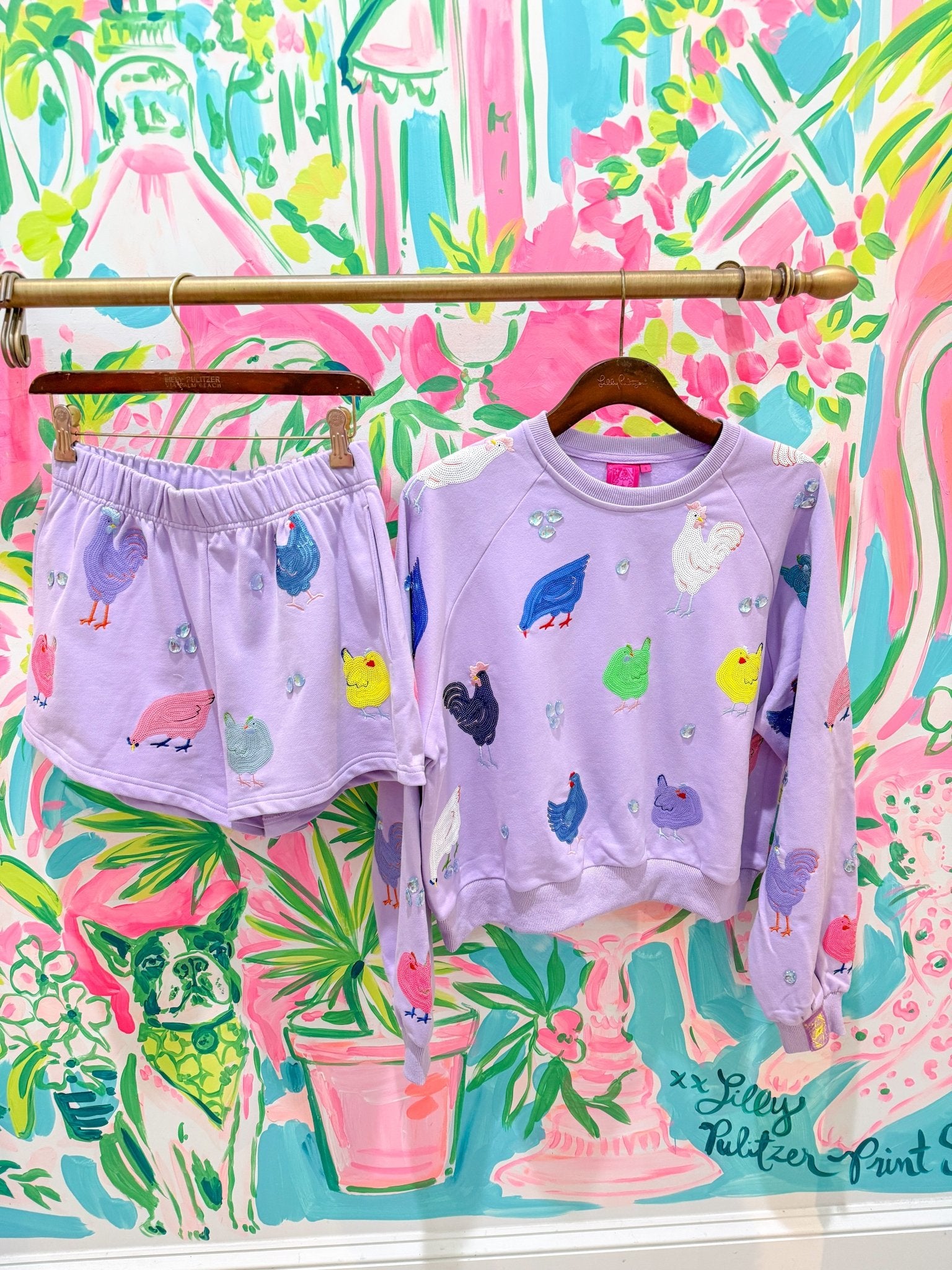 Lavender Multi Chicken ShortQueen of SparklesThe Printed Peach Savannah