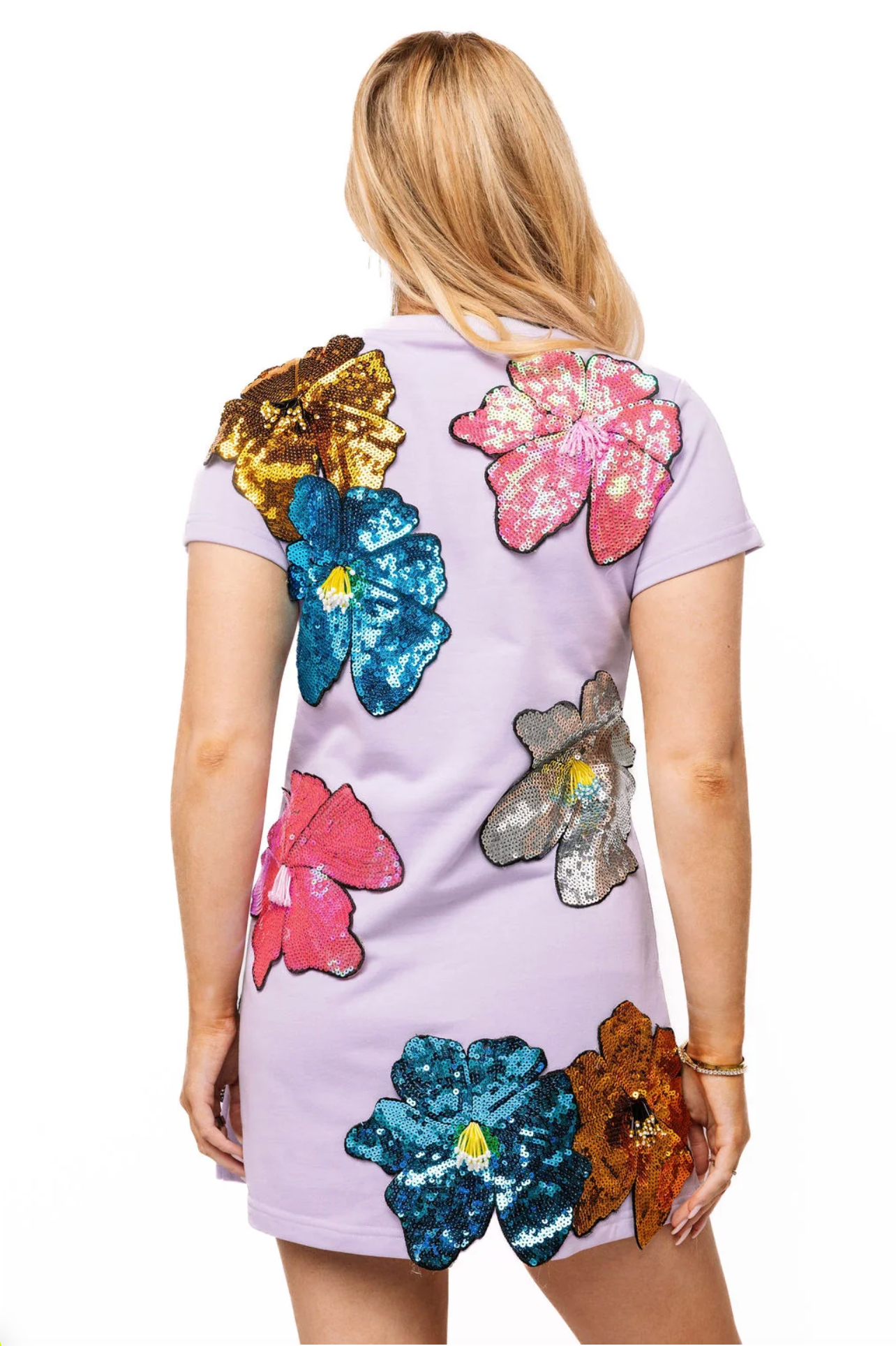 Lavender Oversized Colorful Sequin Flower Short Sleeve DressQueen of SparklesThe Printed Peach Savannah