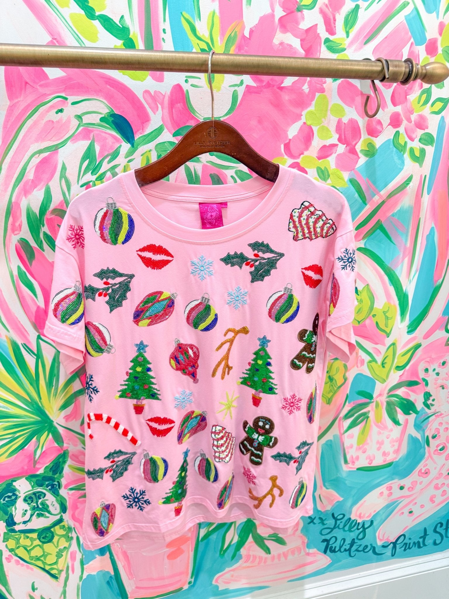 Light Pink Christmas Icons TeeQueen of SparklesThe Printed Peach Savannah