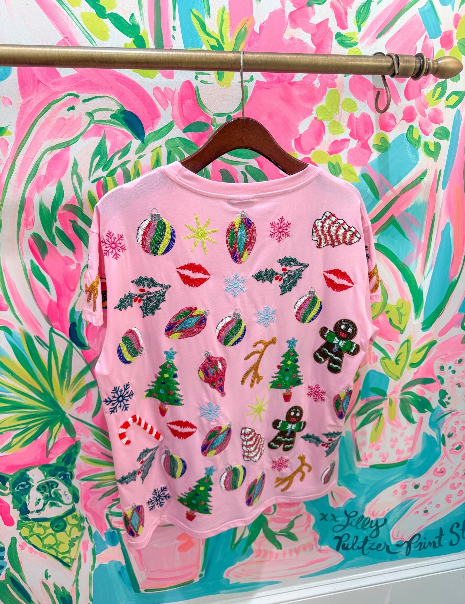 Light Pink Christmas Icons TeeQueen of SparklesThe Printed Peach Savannah