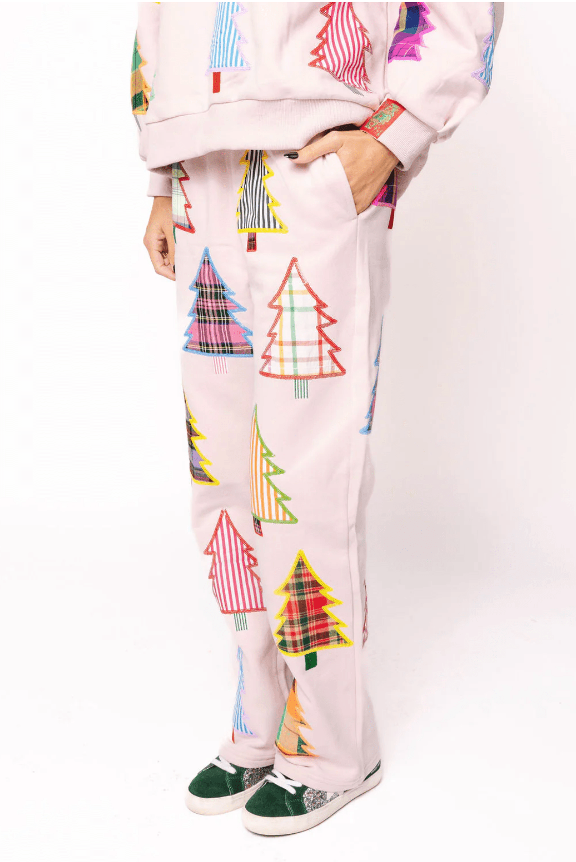 Light Pink Multi Plaid & Stripe Christmas Tree SweatpantWomen - BottomsQueen of SparklesThe Printed Peach Savannah