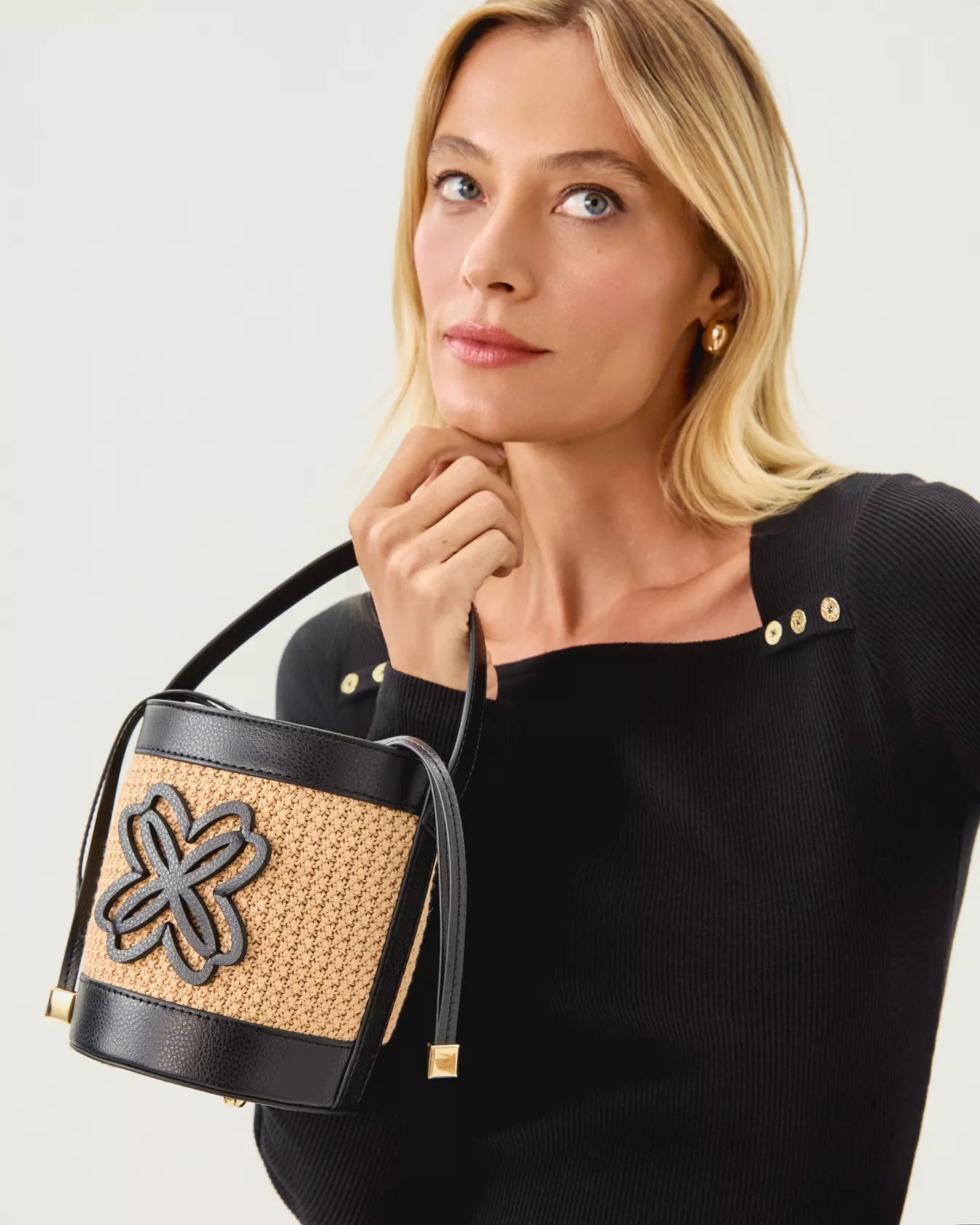 Malia Raffia Bucket BagBags - Purses & HandbagsLILLY PULITZERThe Printed Peach Savannah