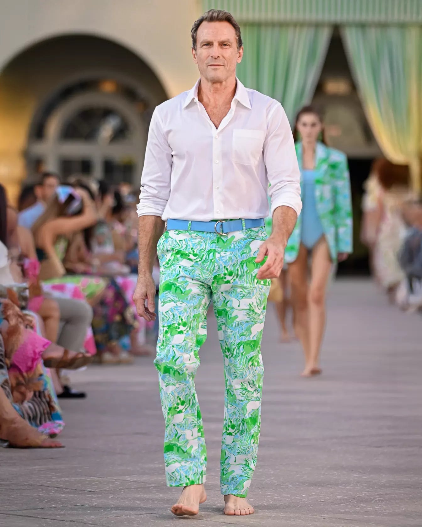 Men's Stuff 34" Mizner Stretch PantMen - Bottoms - PantsLILLY PULITZERThe Printed Peach Savannah