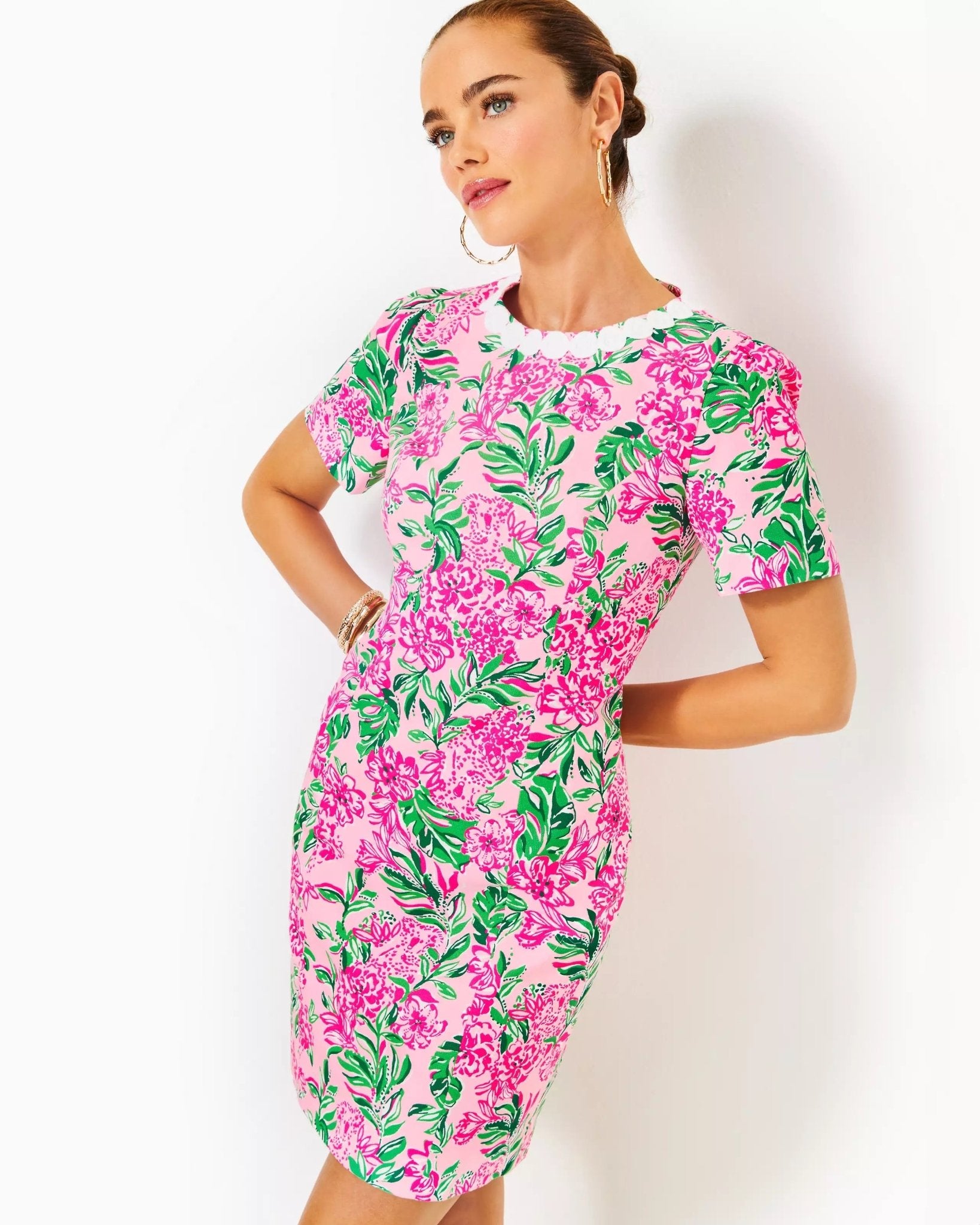 Mila Short Sleeve Shift DressWomen - Dresses - Straight DressesLILLY PULITZERThe Printed Peach Savannah