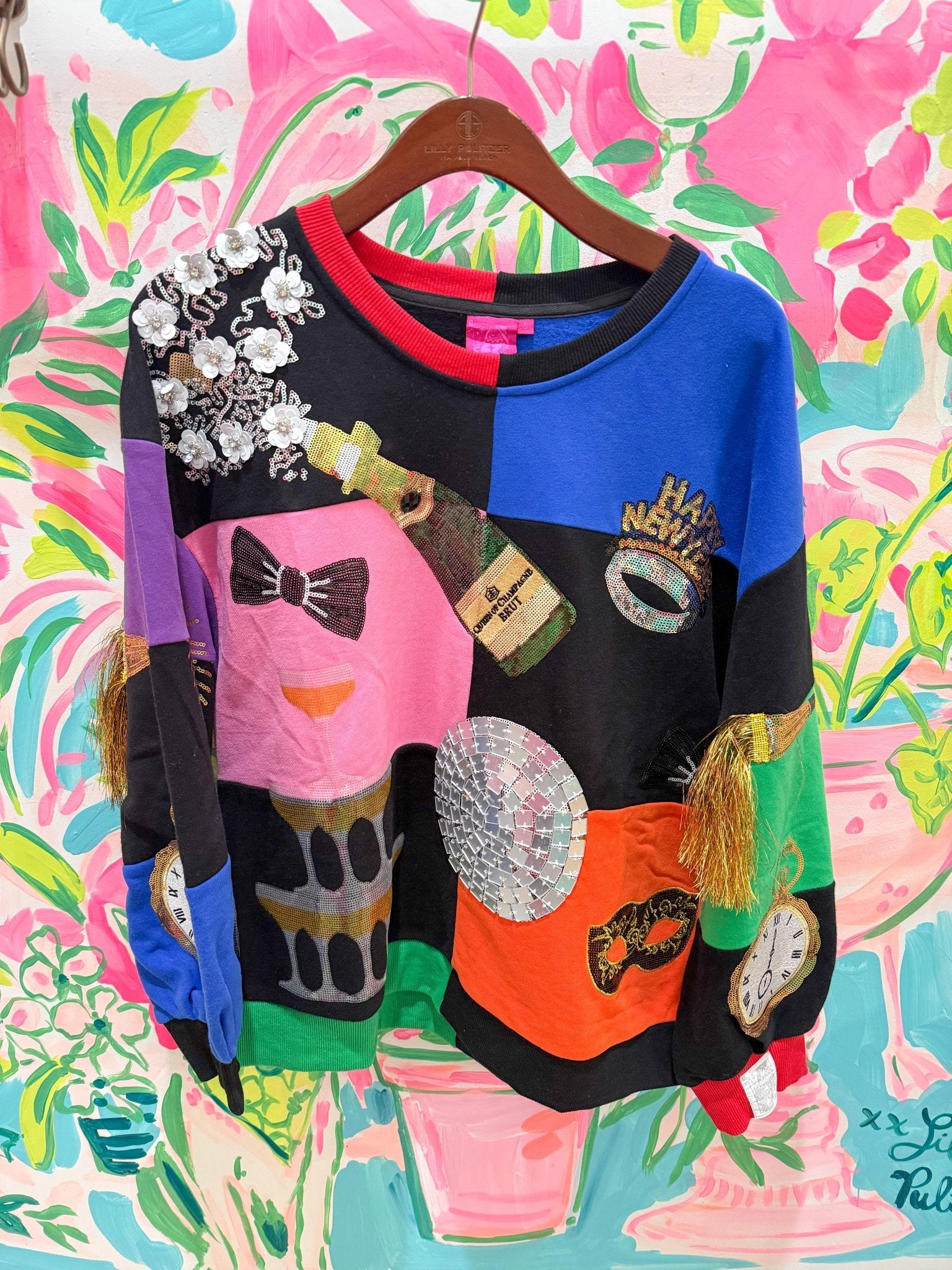 Multi Checkered NYE Icon SweatshirtQueen of SparklesThe Printed Peach Savannah