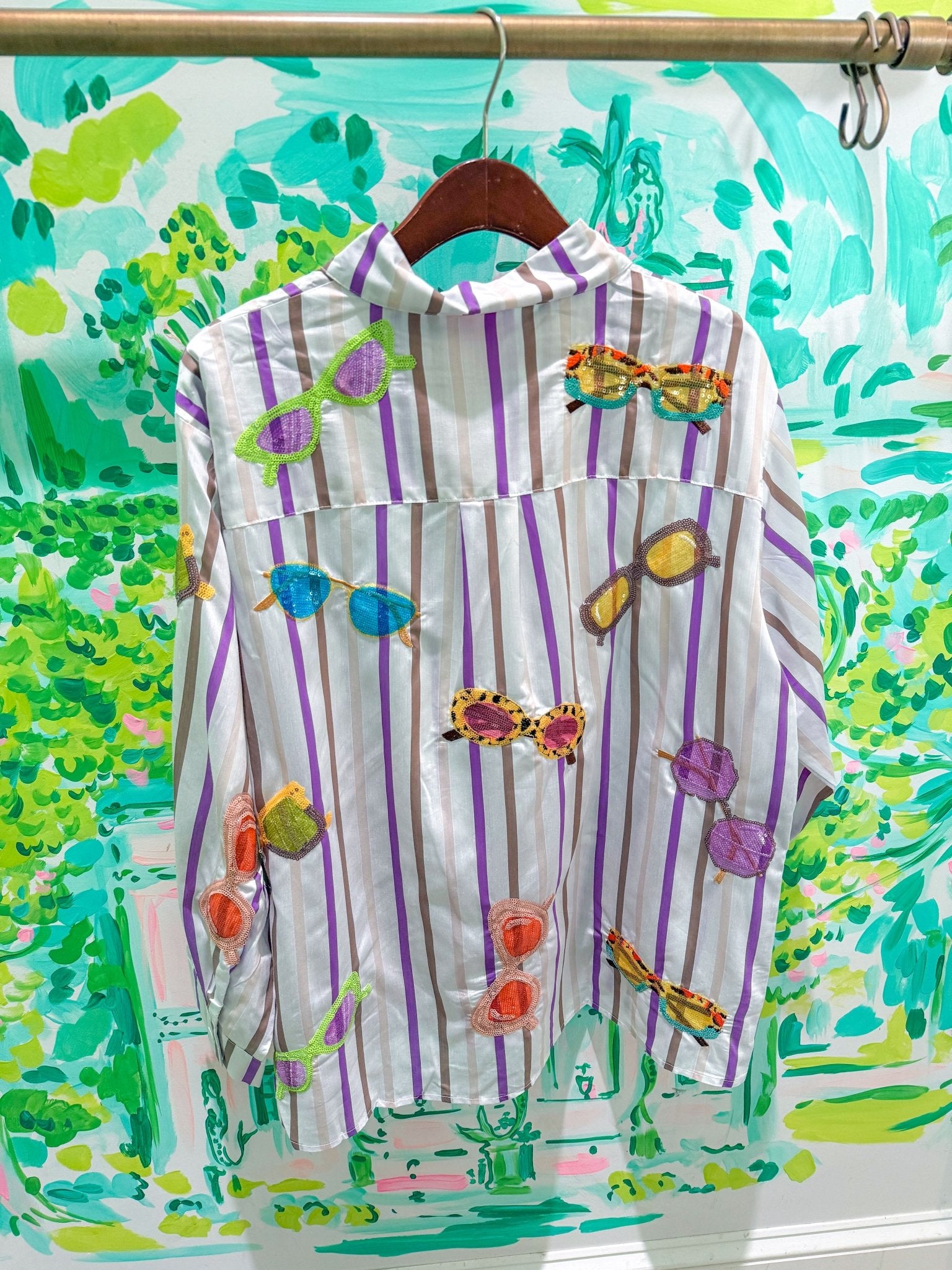 Multi Stripe Sunglasses Cotton Button Up TopQueen of SparklesThe Printed Peach Savannah