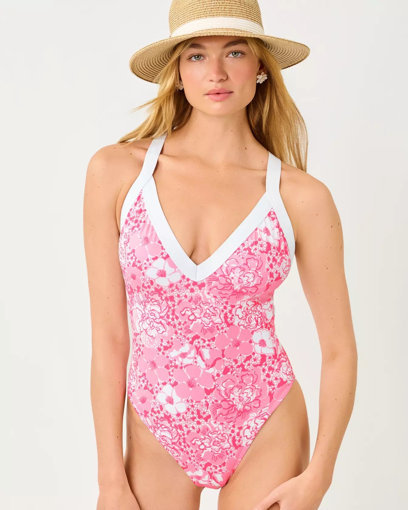 Nioma One - Piece SwimsuitWomen - Swim - One - Piece SwimsuitsLILLY PULITZERThe Printed Peach Savannah
