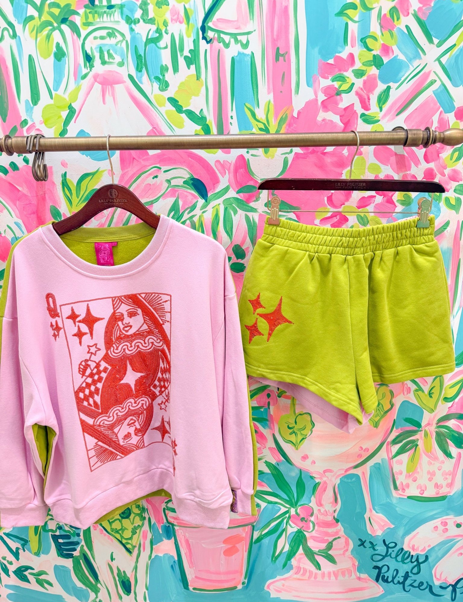 Pink & Green Colorblock Orange QOS Logo ShortQueen of SparklesThe Printed Peach Savannah