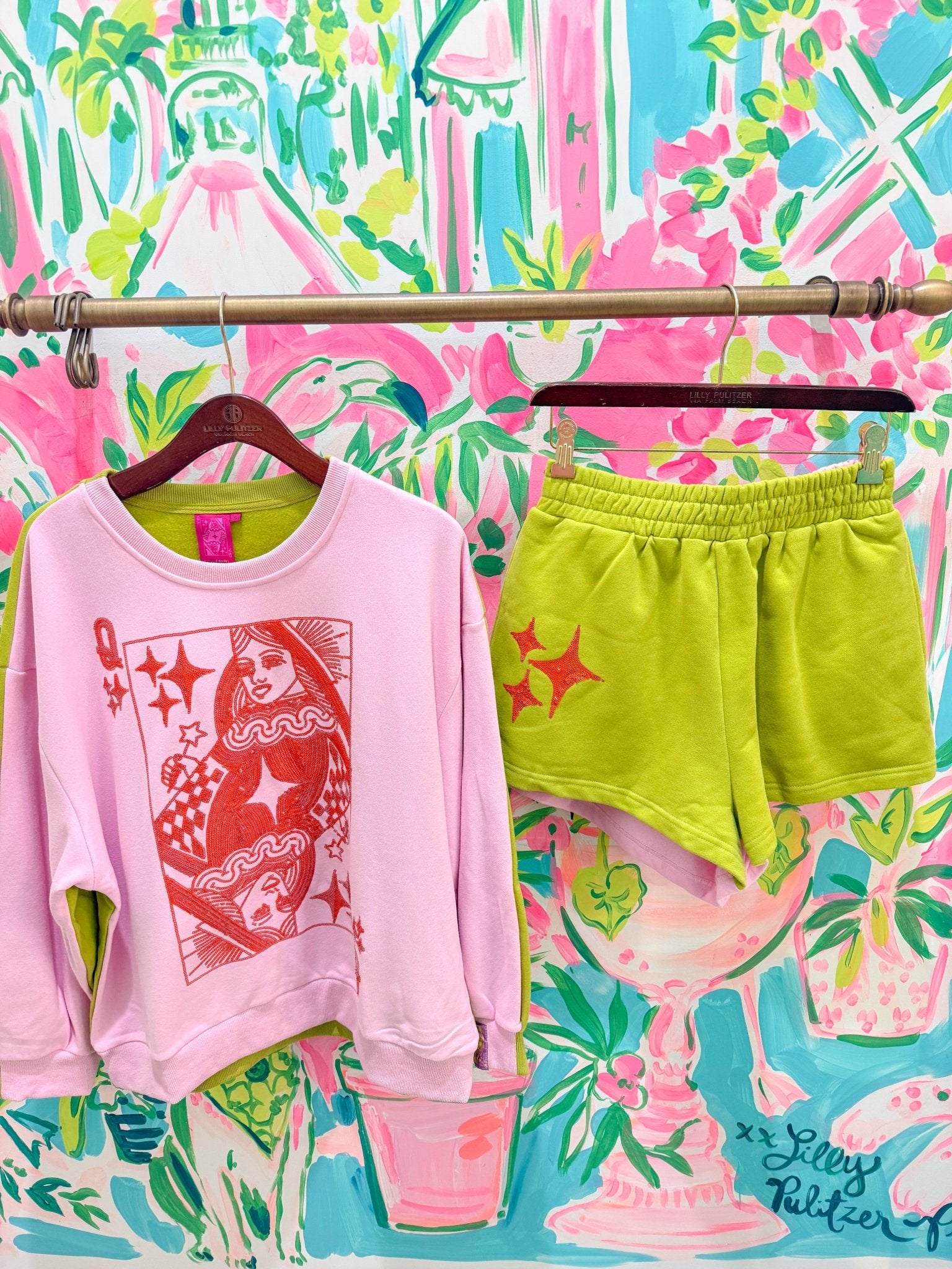 Pink & Green Colorblock Orange QOS Logo ShortQueen of SparklesThe Printed Peach Savannah