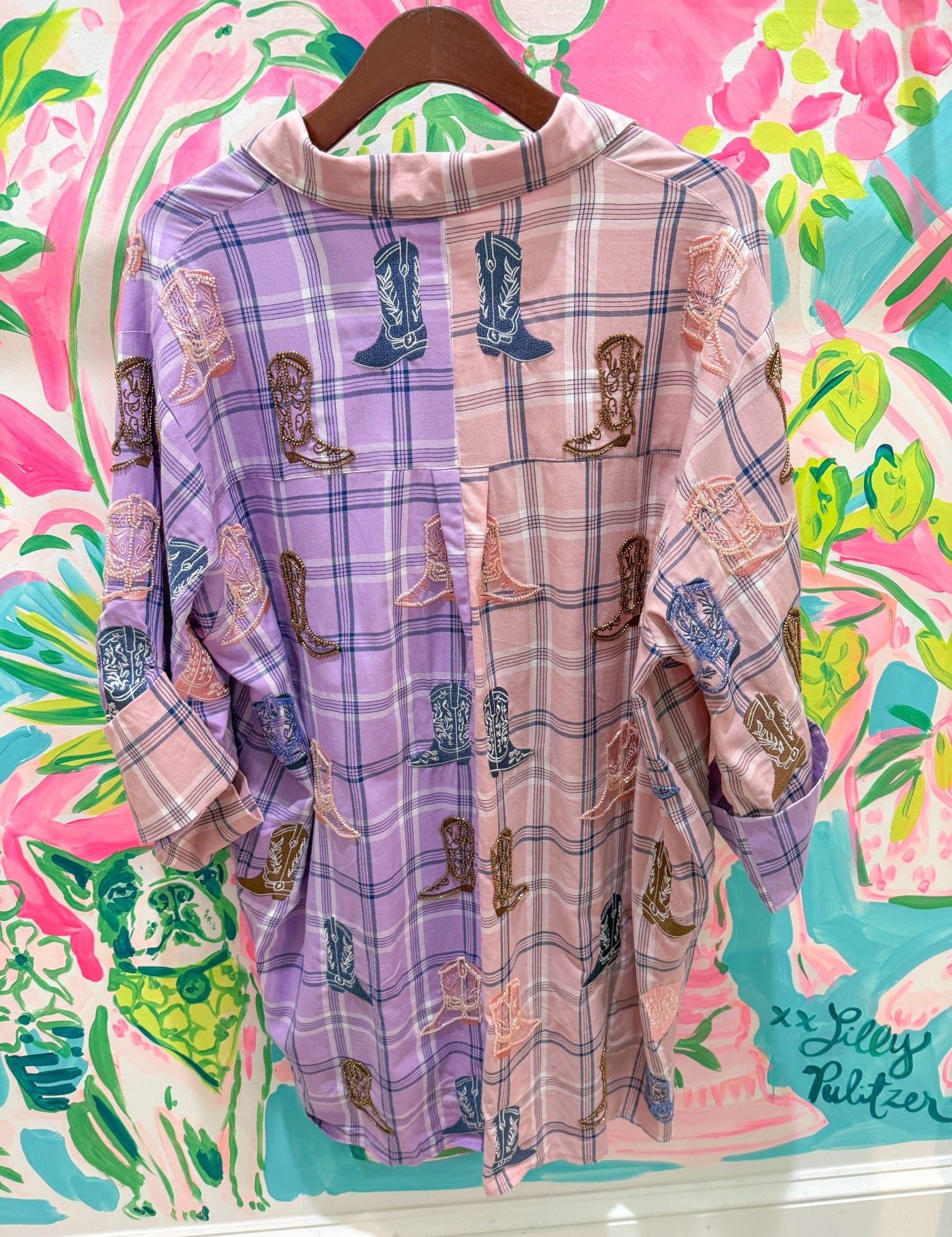 Purple & Pale Pink Colorblock Plaid Scattered Cowboy Boot Button Up TunicQueen of SparklesThe Printed Peach Savannah
