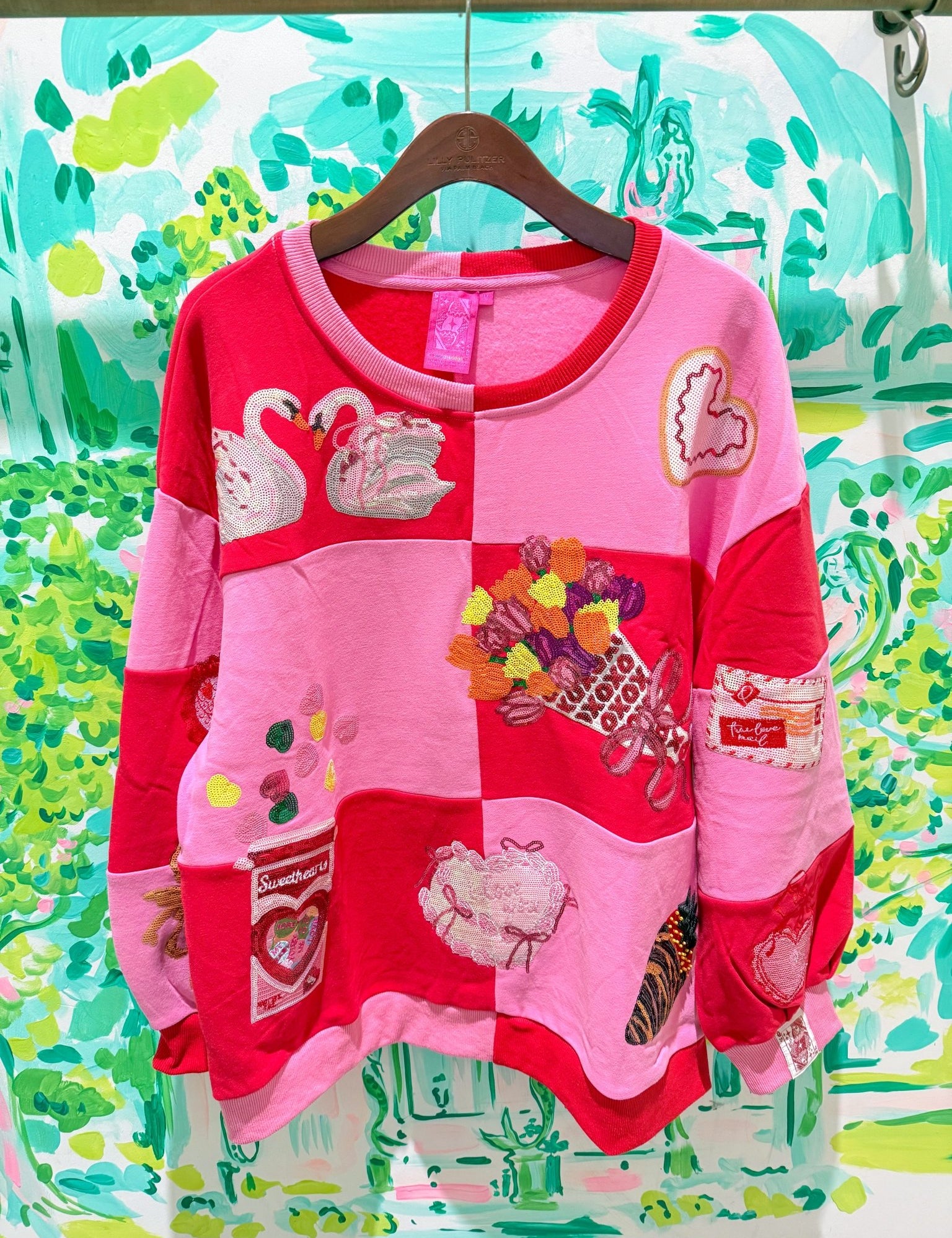 Red & Pink Checkered Valentines Icon SweatshirtQueen of SparklesThe Printed Peach Savannah