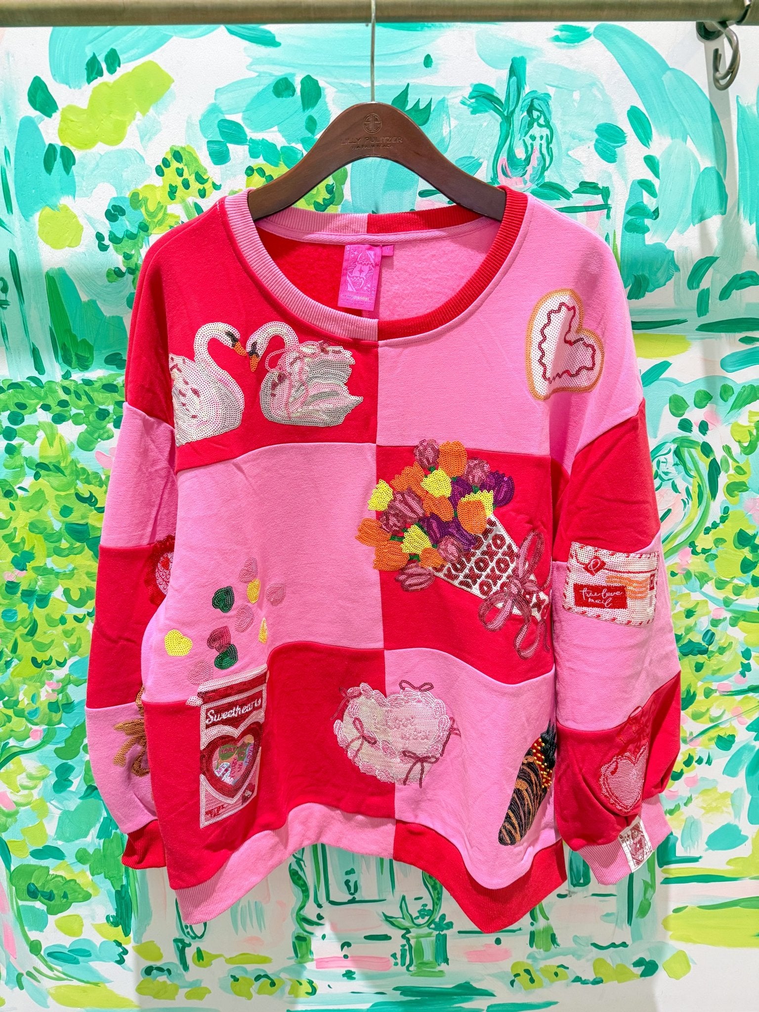 Red & Pink Checkered Valentines Icon SweatshirtQueen of SparklesThe Printed Peach Savannah
