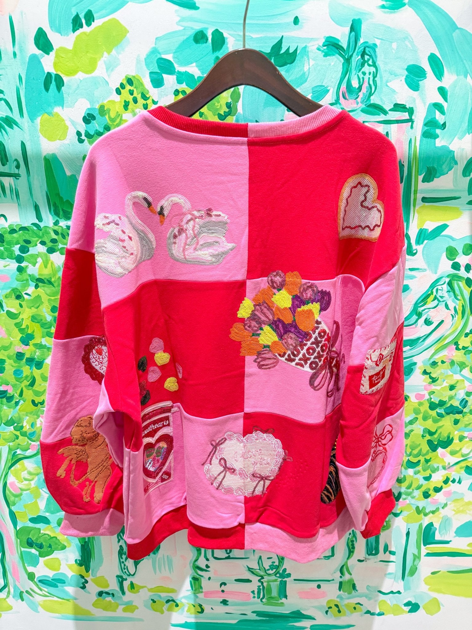 Red & Pink Checkered Valentines Icon SweatshirtQueen of SparklesThe Printed Peach Savannah