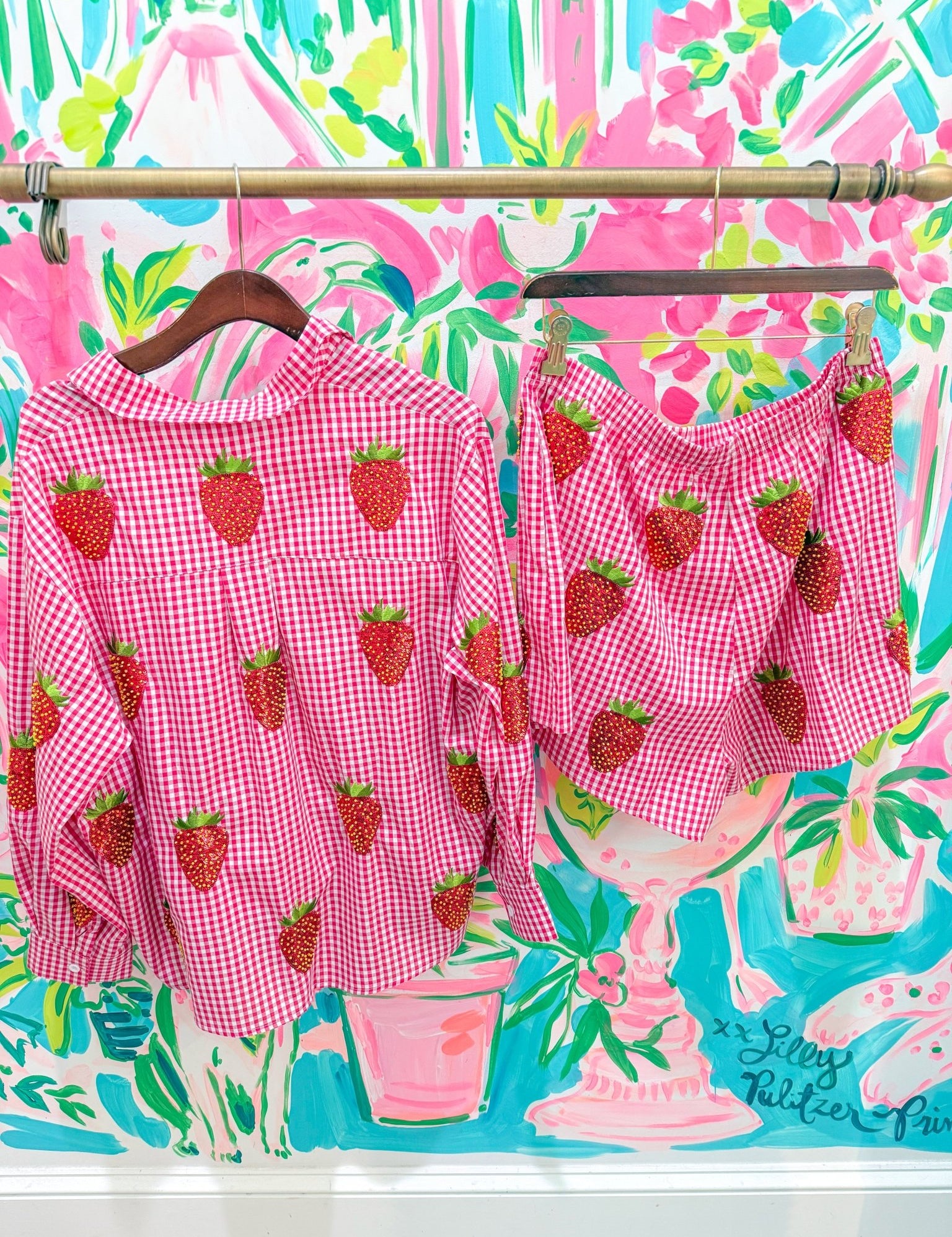 Red & White Gingham Beaded Strawberry ShortWomen - Bottoms - ShortsQueen of SparklesThe Printed Peach Savannah