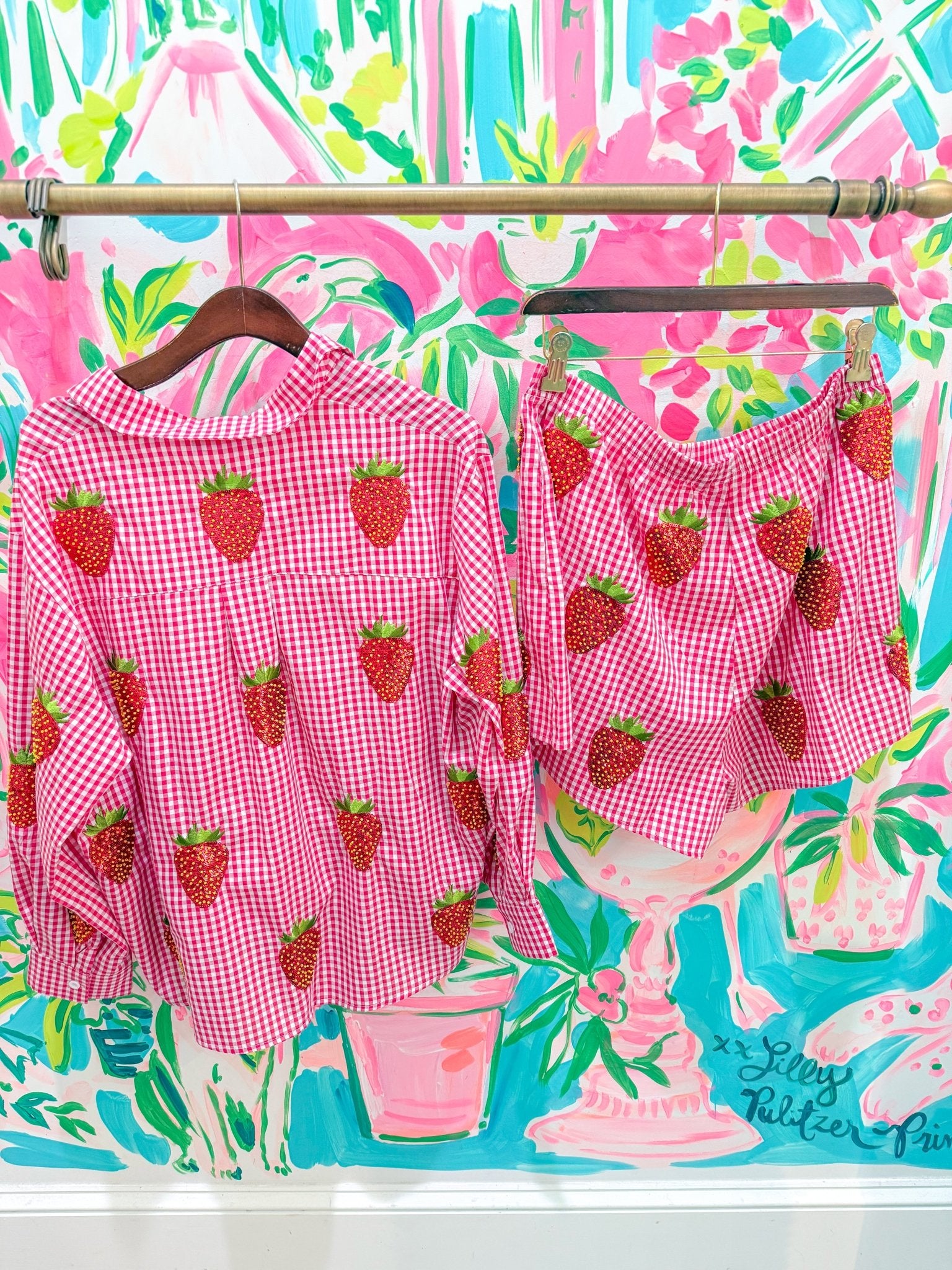 Red & White Gingham Beaded Strawberry ShortWomen - Bottoms - ShortsQueen of SparklesThe Printed Peach Savannah