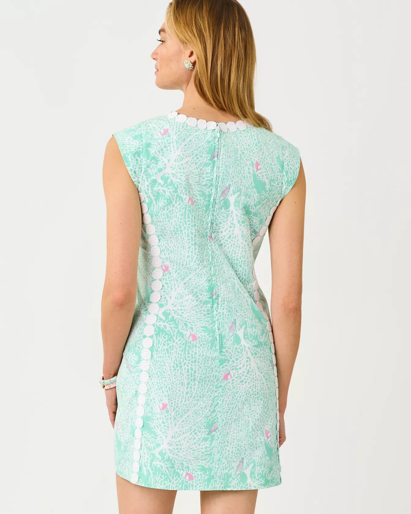 Rosalena Stretch Shift DressWomen - Dresses - Straight DressesLILLY PULITZERThe Printed Peach Savannah
