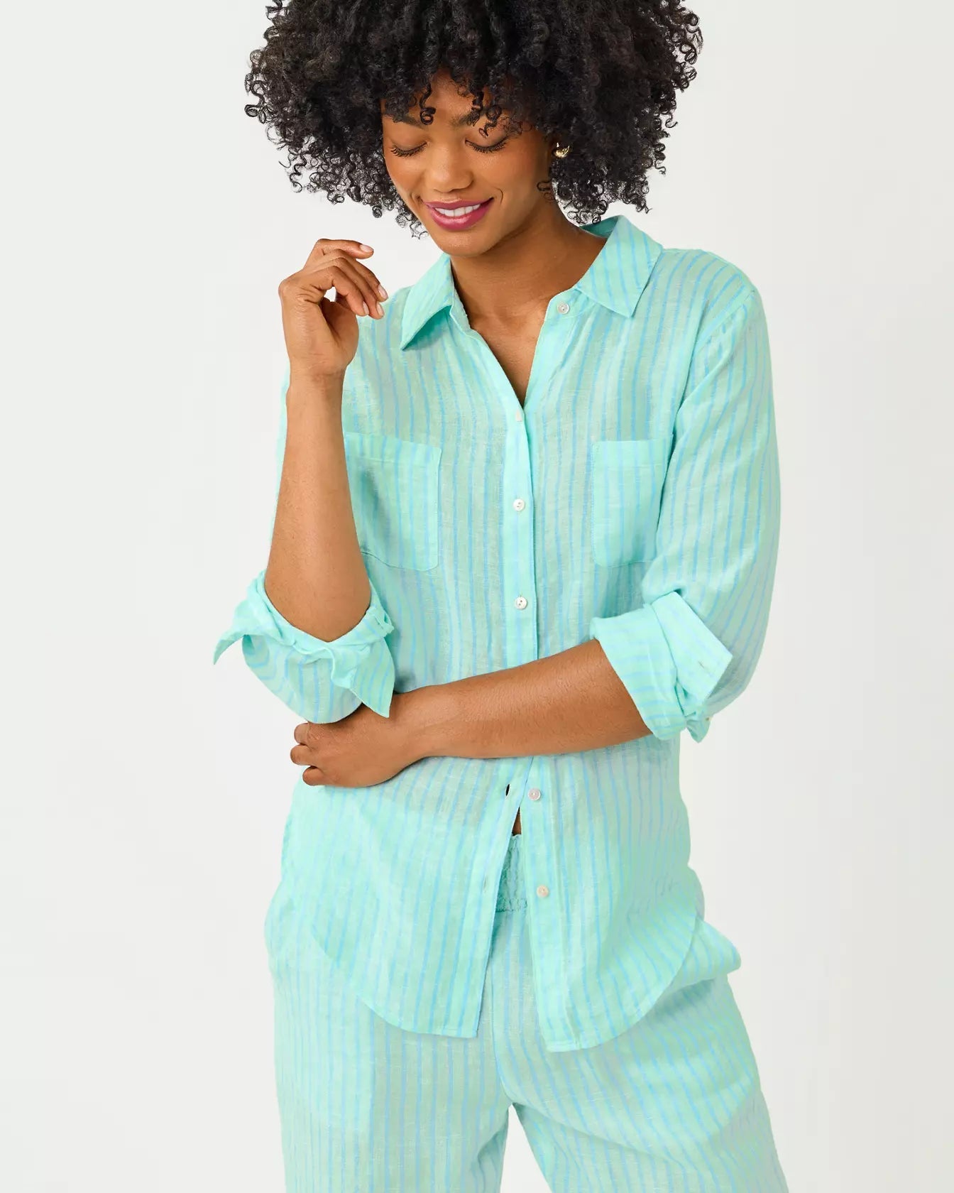 Sea View Button DownWomen - Tops - Tunics & ShirtsLILLY PULITZERThe Printed Peach Savannah