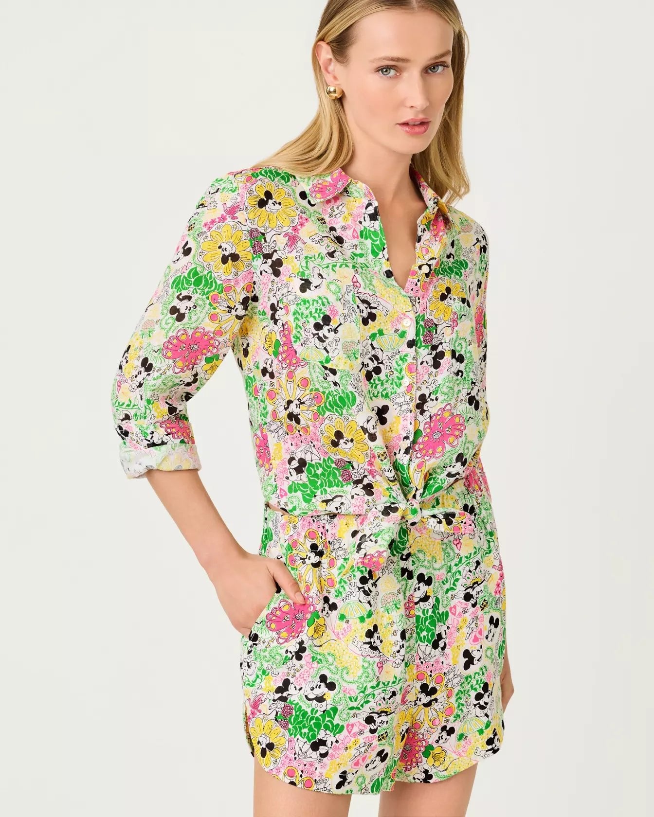 Sea View Button DownWomen - Tops - Tunics & ShirtsLILLY PULITZERThe Printed Peach Savannah