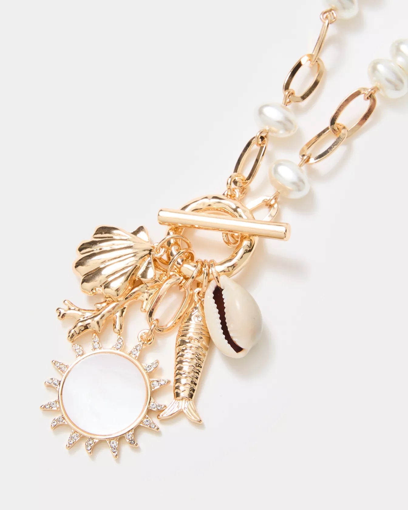 Sunbathers Bliss NecklaceHeartland Retail ItemsLILLY PULITZERThe Printed Peach Savannah