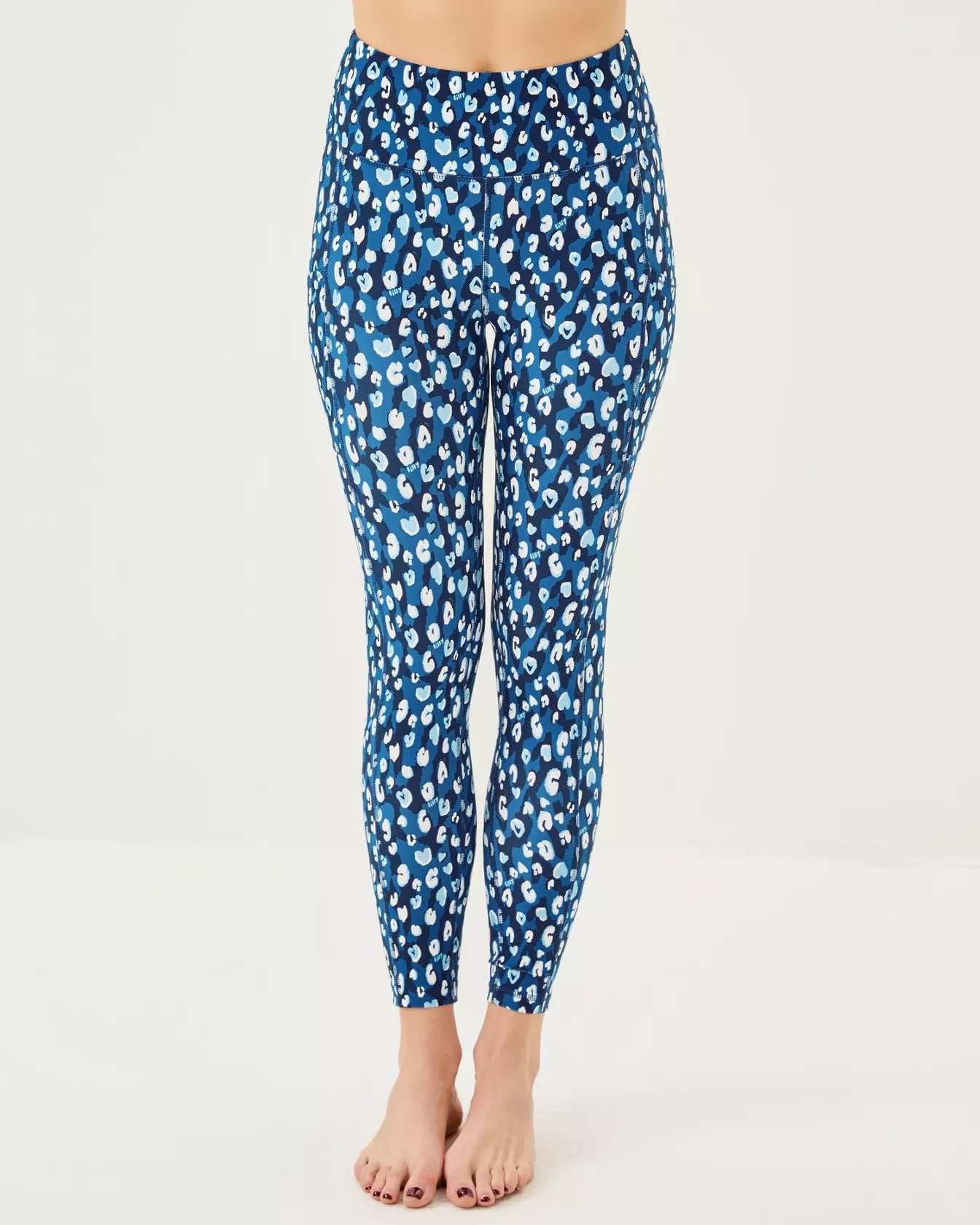 UPF 50+ Luxletic 26" Weekender High Rise LeggingActive - Active Bottoms - Leggings & PantsLILLY PULITZERThe Printed Peach Savannah