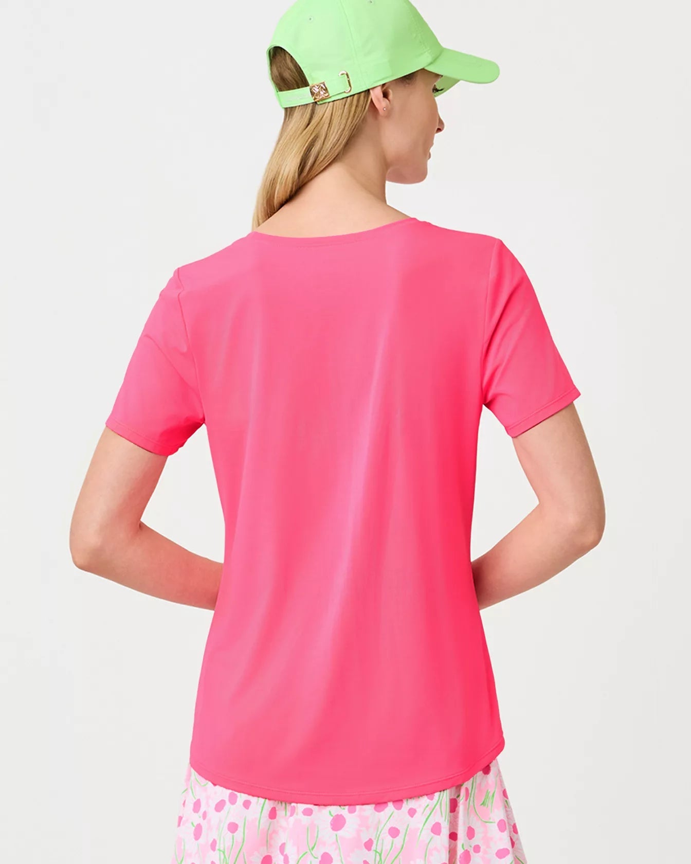 UPF 50+ Luxletic Westley Active TeeActive - Active Tops - TeesLILLY PULITZERThe Printed Peach Savannah