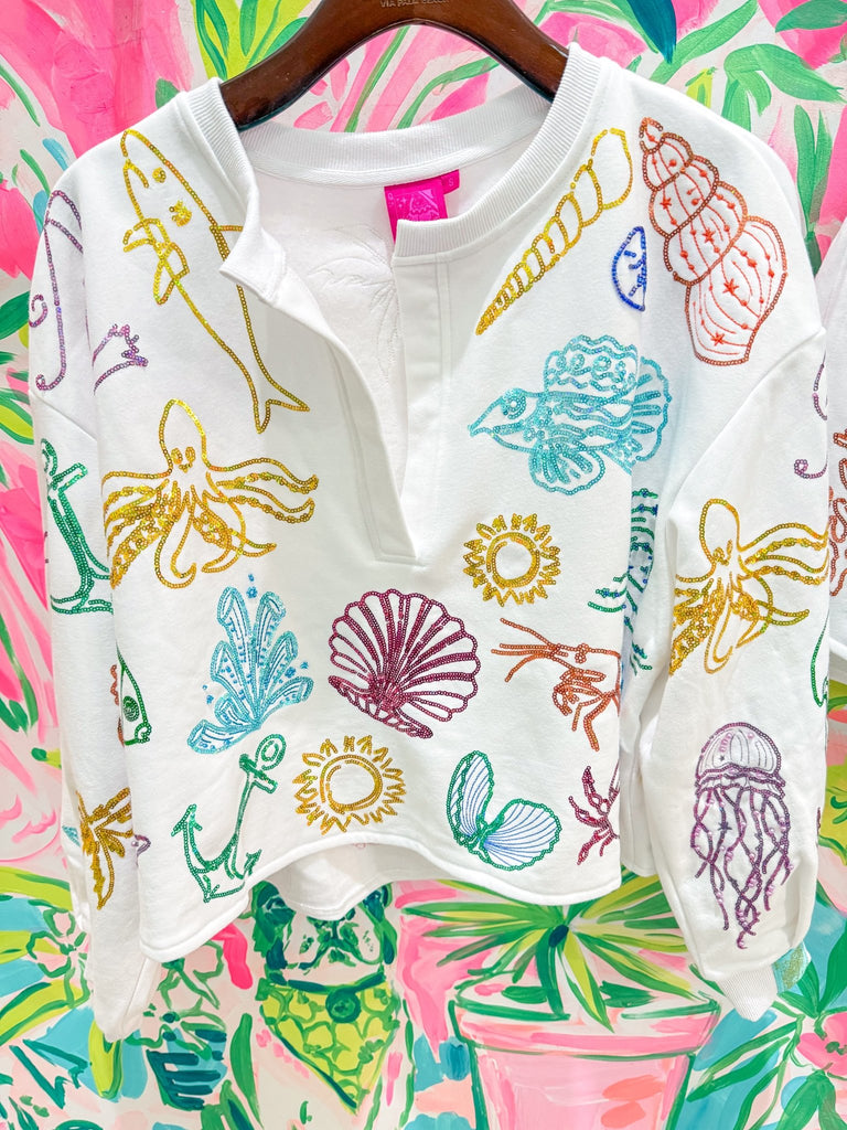 White Outline Rainbow Under The Sea Icon ShortQueen of SparklesThe Printed Peach Savannah