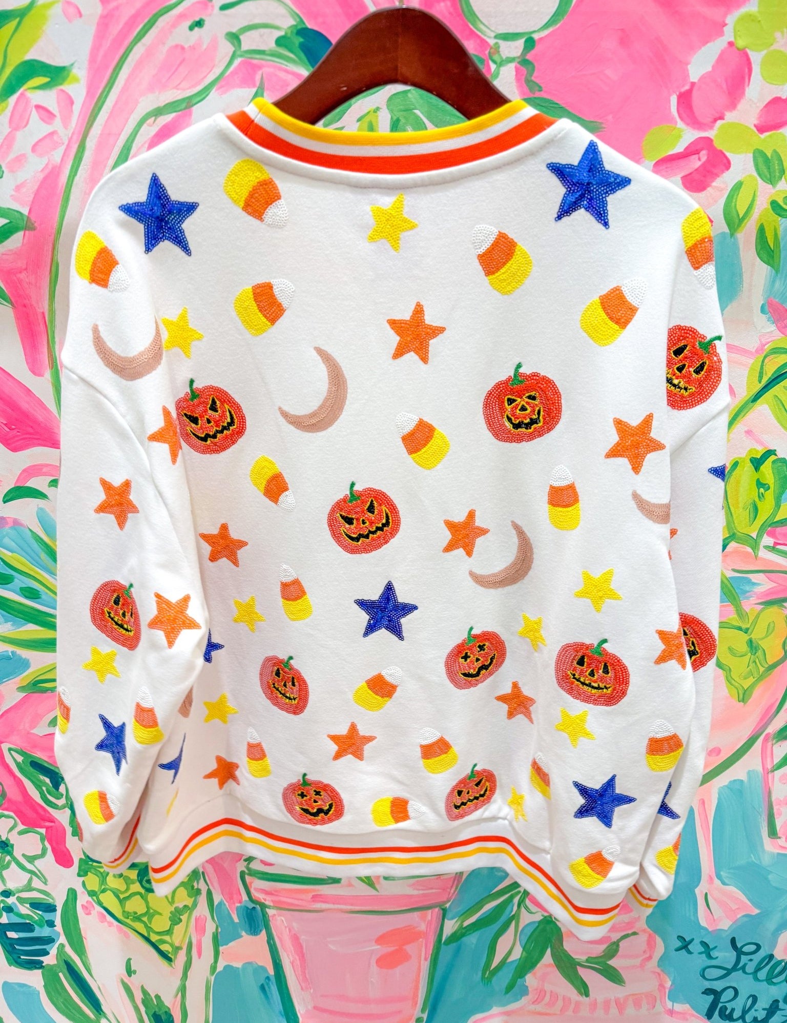 White Pumpkin Icon Sweatshirt SweatshirtQueen of SparklesThe Printed Peach Savannah