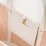 Wintour Cane ToteHeartland Retail ItemsLILLY PULITZERThe Printed Peach Savannah